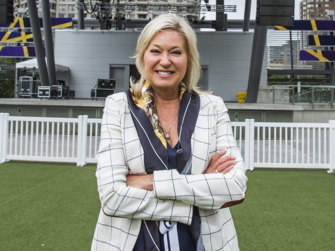 After stumbling into the race, Crombie is backtracking on fiscal stand | Toronto Sun