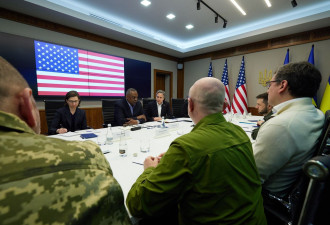 美国将再向乌克兰提供3亿美元新军援