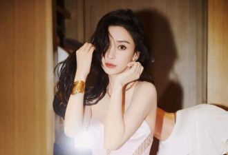 芭莎红毯造型:杨紫生图显老热巴大开领,赵丽颖...