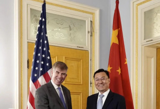 中国驻美国大使谢锋会见美国副财长尚博