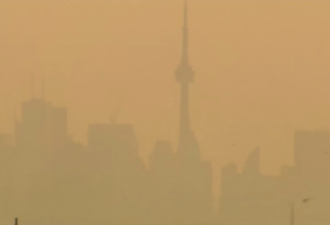 【视频】空气中有焦味！山火烧到大多伦多！明早看不到太阳