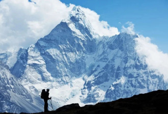 珠峰最惨烈登山季：死亡人数史上最多