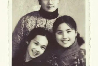 演员蒋雯丽：一家三姐妹，姐姐比她还美