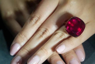 世界最大“鸽血红”红宝石 天价10.6亿售出破纪录