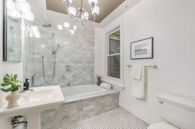 220 Ontario St. Toronto