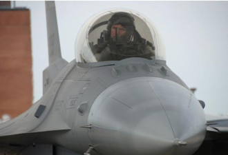 西方竟然援乌F-16 普京警告北约有卷入战争危险