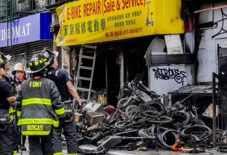 纽约曼哈顿大楼火警 车行锂电池爆炸酿祸4死