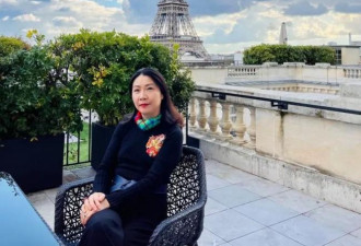 一个中国女外交官，辞职嫁给了法国人