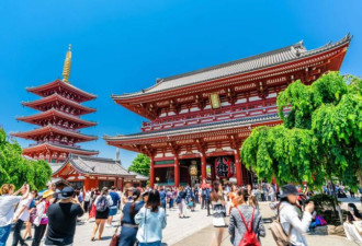 中国游客寿司吃了20万，日本人心酸了