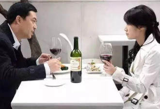14 年后再看《蜗居》，魔幻变成了现实