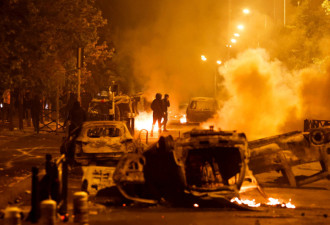 法国暴动第5夜 估719人被捕 市长家中遇袭 妻儿出逃受伤
