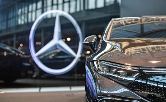 Mercedes-Benz has raw materials office in Canada | Automotive News Canada