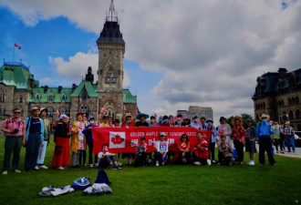 加拿大枫叶俱乐部开展反歧视活动纪实