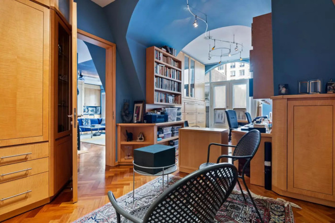 8 Sultan St. Toronto