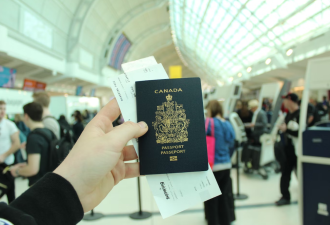 最新护照含金量排行榜：加拿大免签185地！中国名次上升6位