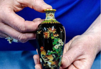 夫妇2.5英镑买小花瓶 竟是日本名家之作