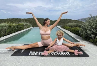 胸以下全是腿的瑜伽女人，到底有多美？