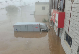 多股洪水漫涿州：被围困四天的六百村民