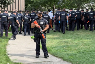 突发！多伦多公园发生大规模骚乱 持刀捅人已造成9人受伤
