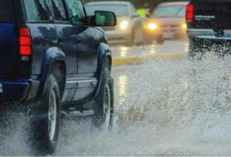 暴雨必须出行 需要怎样的雨季用车指南？