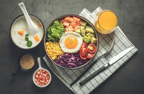 一天三顿饭，少吃哪顿最伤身？_上观新闻