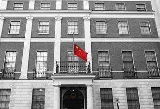 中国将暂停英国伦敦塔村建新使馆计划