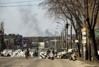 乌克兰全国响空袭警报 首都基辅传爆炸声