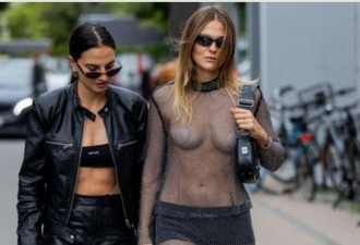 哥本哈根时装周 女模特赤裸上身配搭透明连衣裙