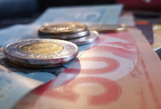 准备领钱！加拿大下月再发4笔“福利金”：每人最多能拿$3030！