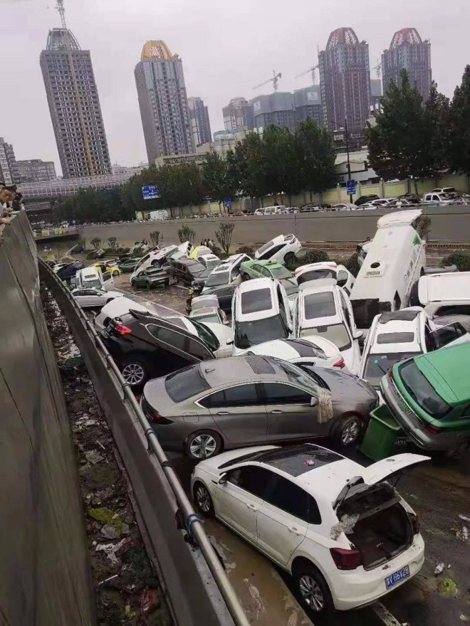 暴雨过后,那么多泡水车都去哪了?想买二手车的朋友一定要了解_搜狐汽车_搜狐网