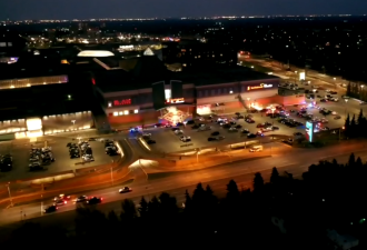 加拿大最大购物中心发生枪击3人重伤！华人被困数小时