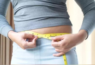 女性晚年勿减肥 维持稳定体重是长寿关键