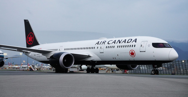 Two flyers kicked off Air Canada plane after objecting to puke-stained seats