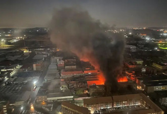 惨烈!CBD公寓大楼突发大火,75人死亡,数百居民...
