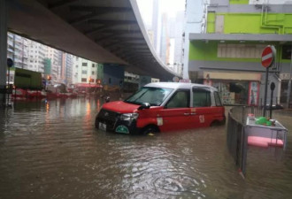 台风肆虐深圳泄洪 香港1884年以来最大豪雨