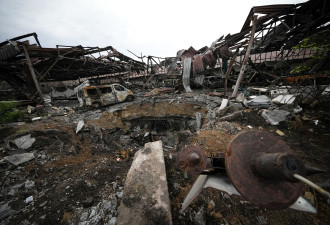 乌克兰废墟唱俄罗斯红歌 低级红严重拖累中国外交