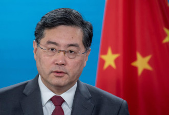 华邮直说中国国防部长因腐败接受调查
