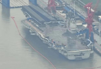 中国国庆前夕，福建号航母甲板“有异象”