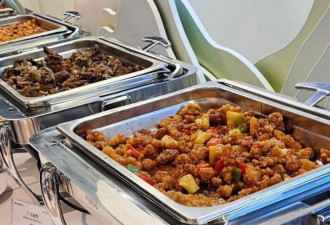 外国网友惊呆 20元人民币的亚运会自助餐