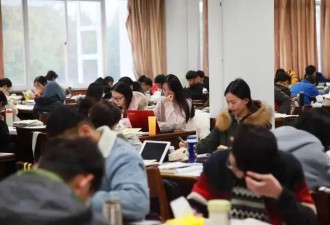 进入就业“缓冲区”，中国超20万高校毕业生成为科研助理