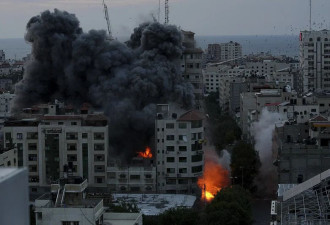 以军继续空袭加沙地带哈马斯，双方死亡已超400