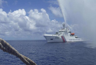 中国宣称驱赶菲律宾军舰 菲驳斥：没这事