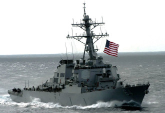 美军“打响第一枪” 军舰拦截胡赛武装多枚导弹