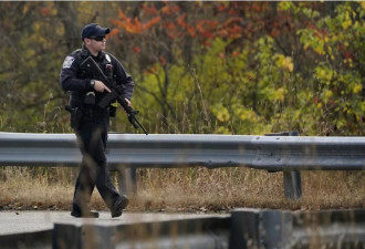 美国大规模枪击18死：加拿大边境服务局就通缉疑犯发警报