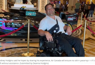 搭加航飞美国 残障男被拒轮椅服务 众目睽睽下“拖自己下机”