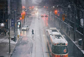 万锦旺市列市冻雨警告 多伦多下午飘雪