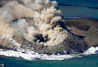 日本出现新岛！海底火山爆发后从海面升起，罕见诞生画面曝光