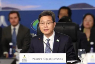 中国新任财政部部长蓝佛安赴美，释放出几个信息