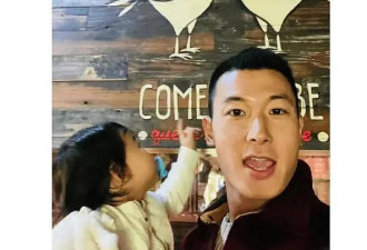朱珠和老公带娃玩耍 长得超像爸爸王昀佳