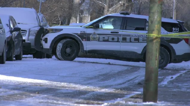 The Winnipeg Police Service (WPS) said the call came in just after 4 a.m. on Nov. 26, when several units responded to a report of multiple injured people. (Source: Alexandra Holyk, CTV News)